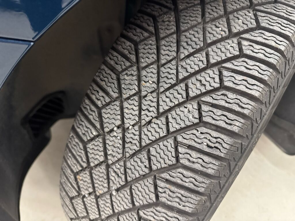 Skoda Octavia 2022 Sininen