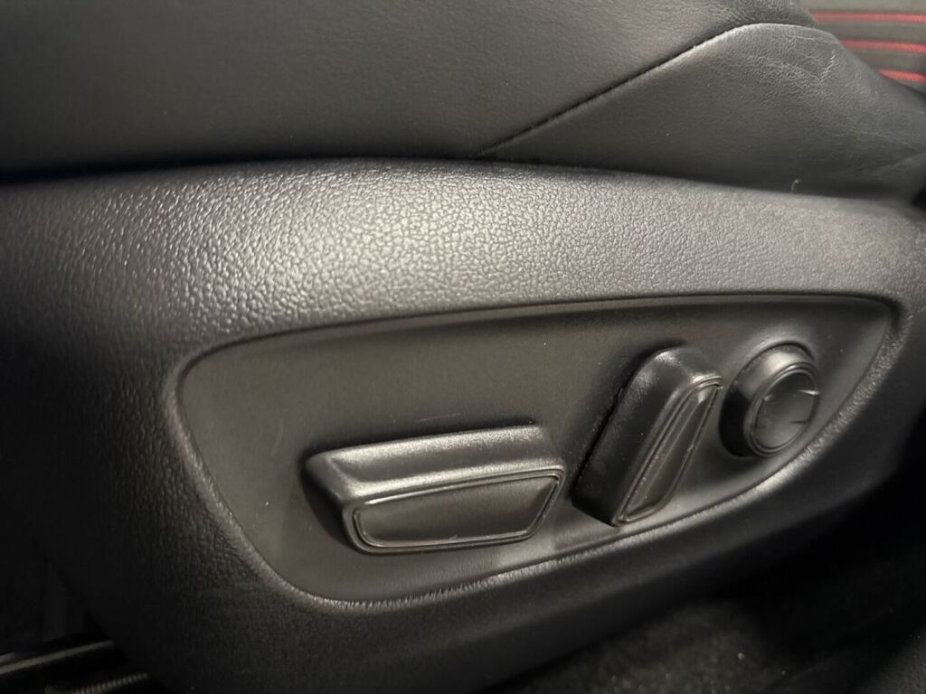 Toyota RAV4 Plug-in 2021 Sininen