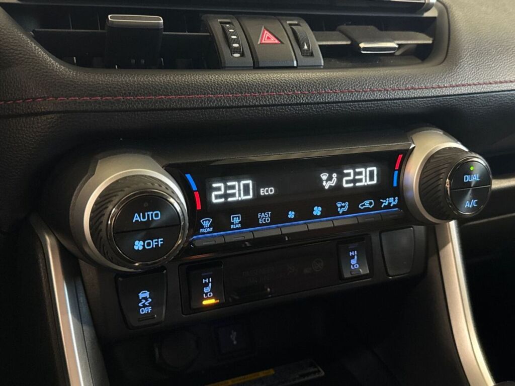 Toyota RAV4 Plug-in 2021 Sininen