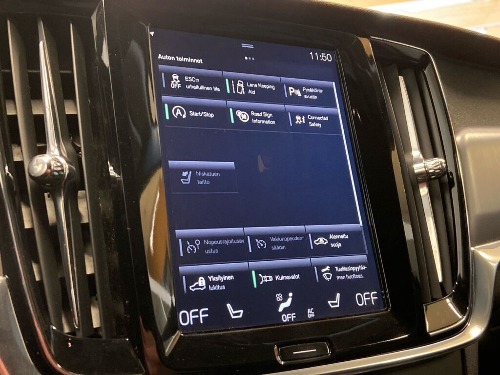 Volvo V90 2017 Musta