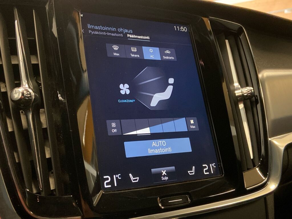 Volvo V90 2017 Musta