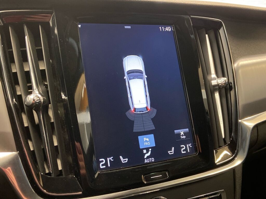 Volvo V90 2017 Musta