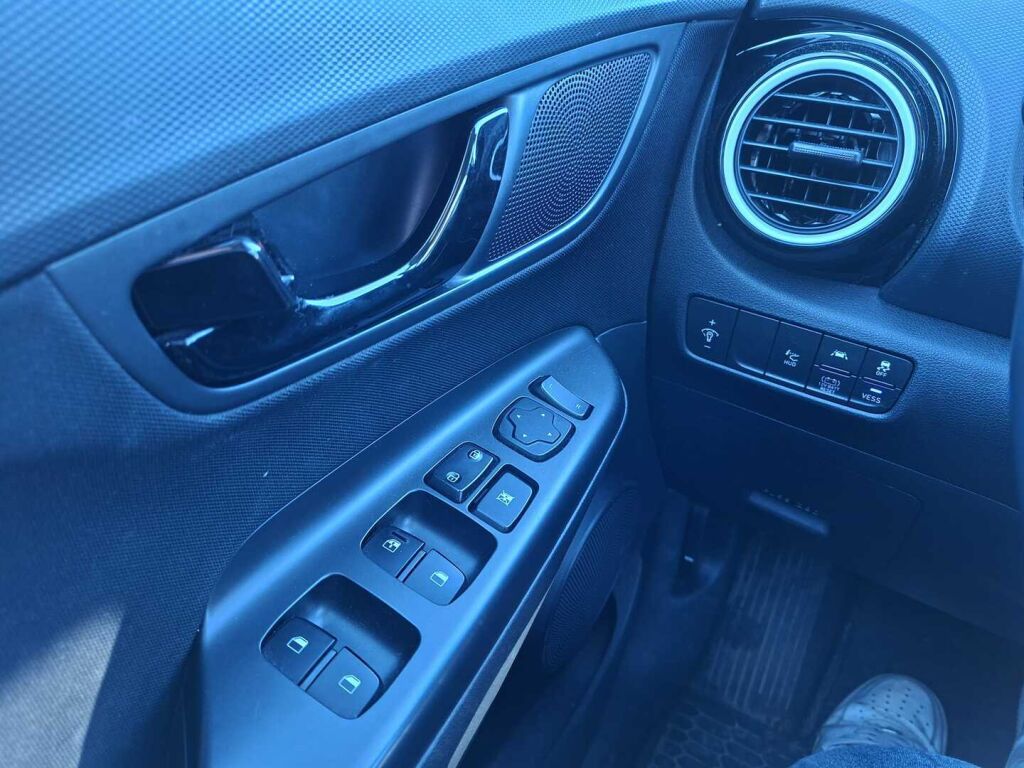 Hyundai KONA 2020 Sininen