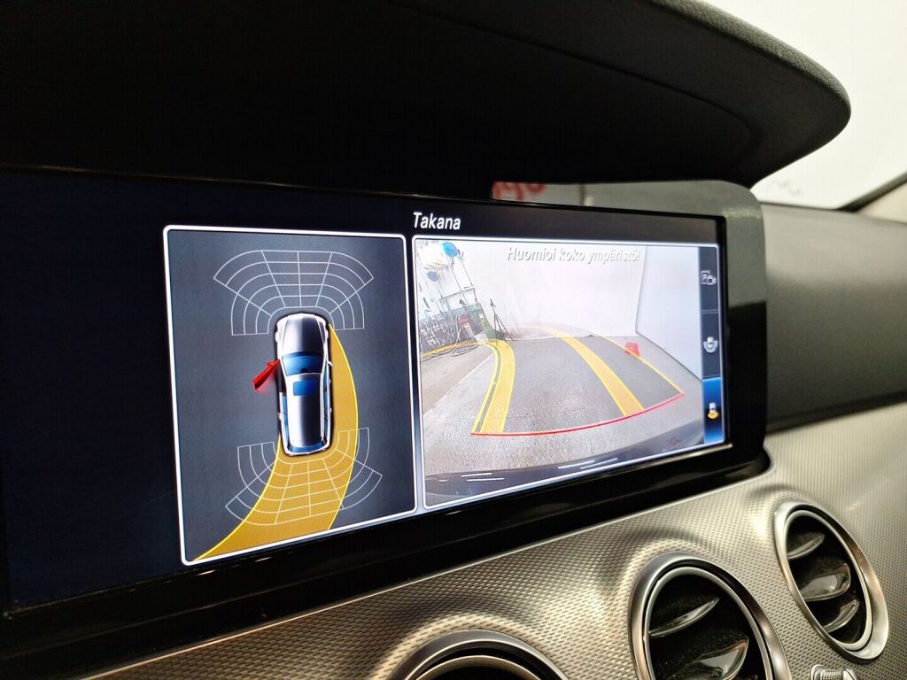 Mercedes-Benz E 2018 Sininen