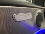 Mercedes-Benz E 2018 Sininen