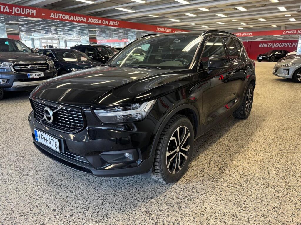 Volvo XC40 2019 Musta