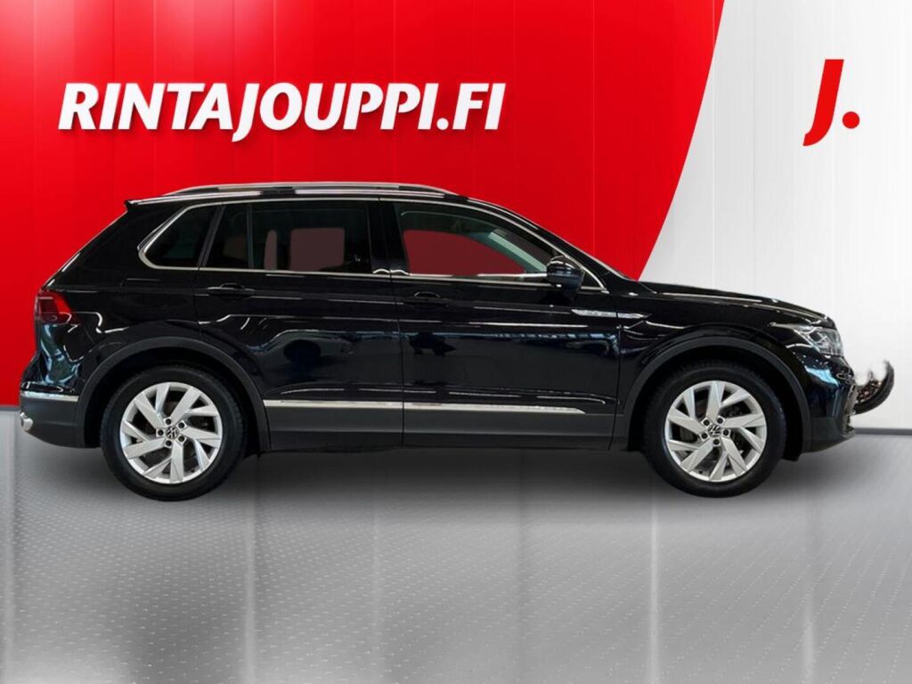 Volkswagen Tiguan 2022 Musta