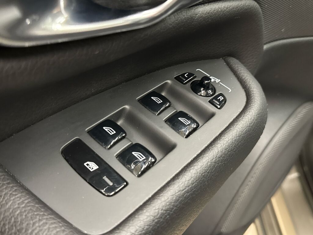 Volvo XC90 2022 Harmaa