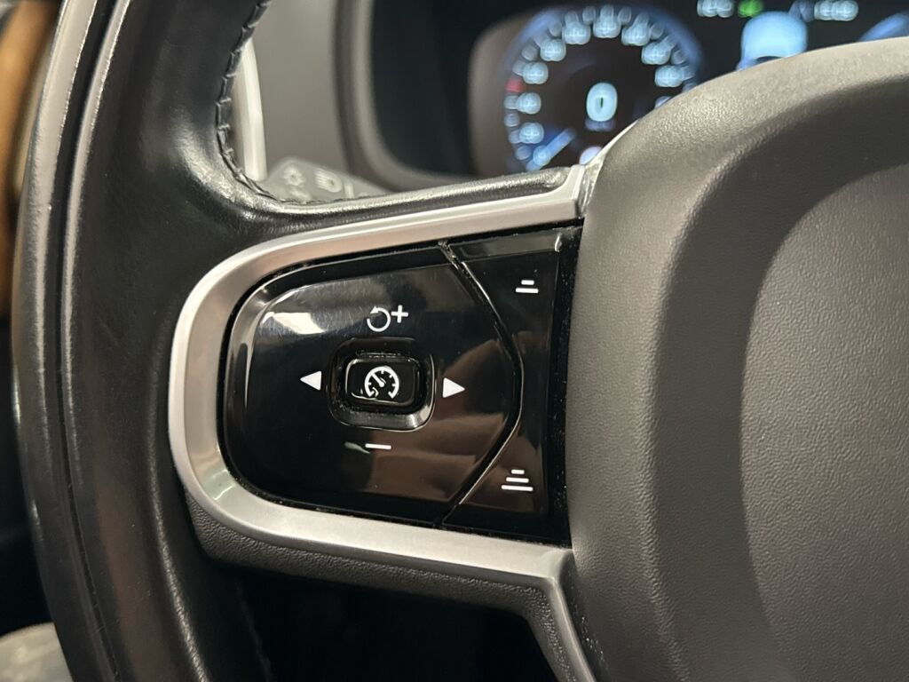 Volvo XC90 2022 Harmaa