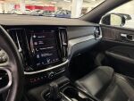 Volvo V60 2020 Sininen