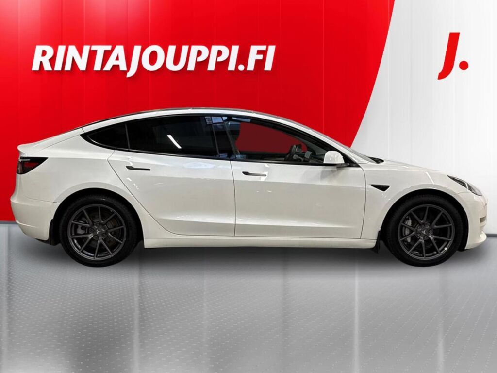 Tesla Model 3 2022 Valkoinen
