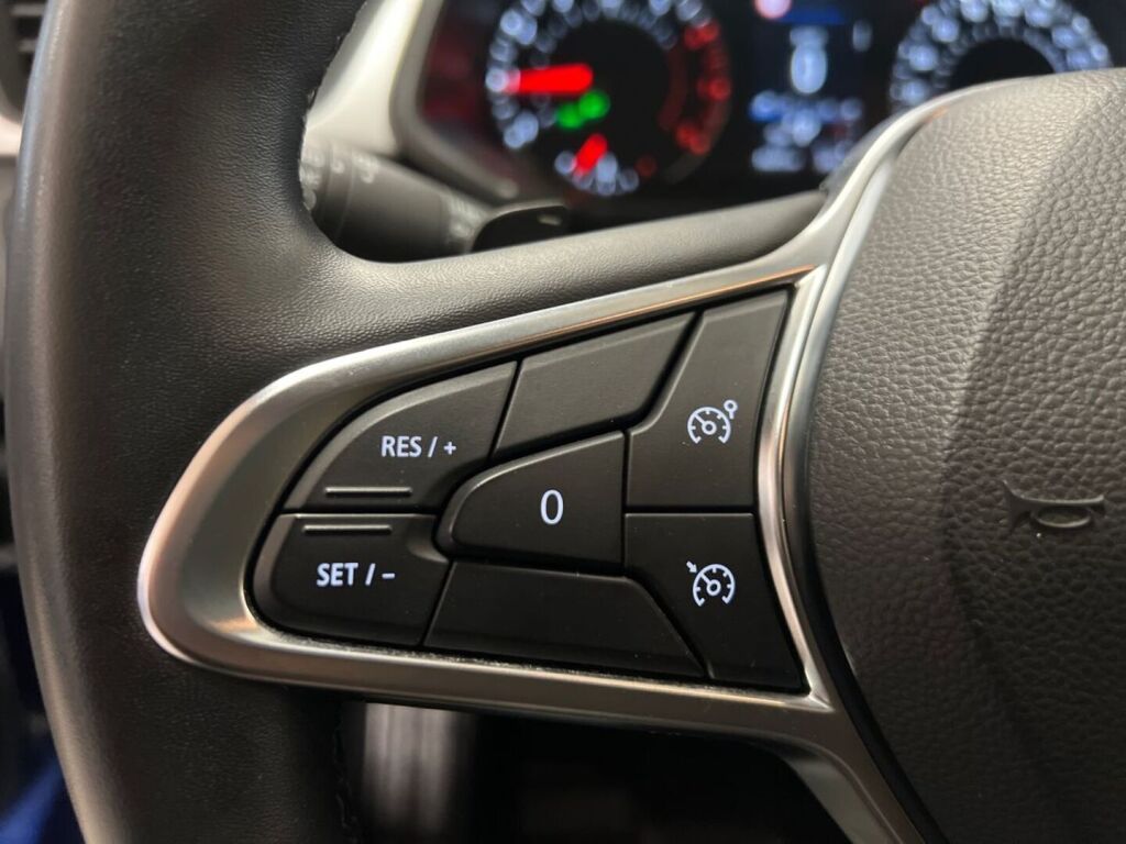 Renault Captur 2022 Sininen