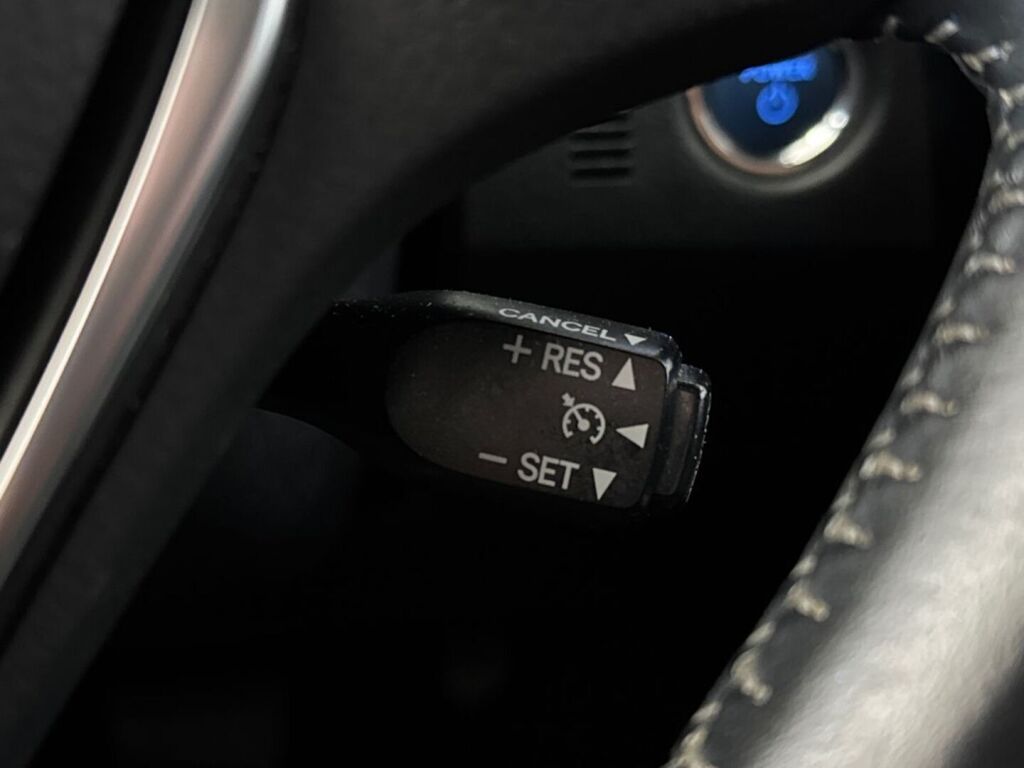 Toyota Auris 2017 Sininen