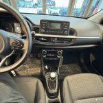 Kia Picanto 2022 Musta