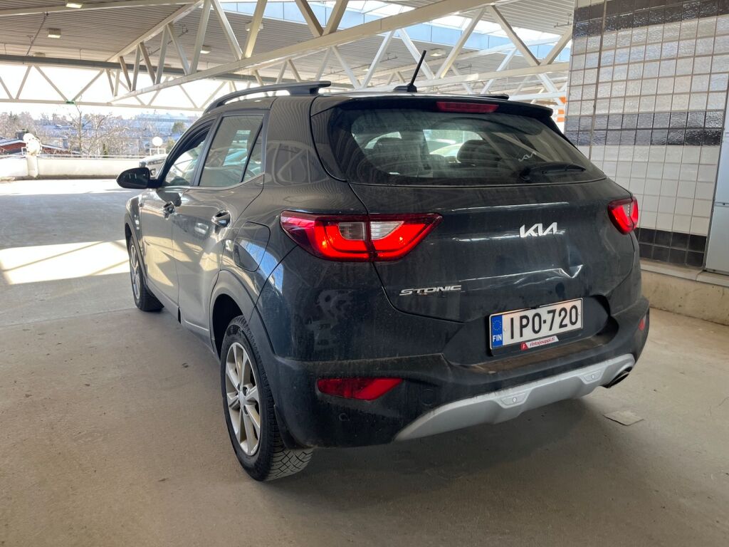 Kia Stonic 2022 Harmaa