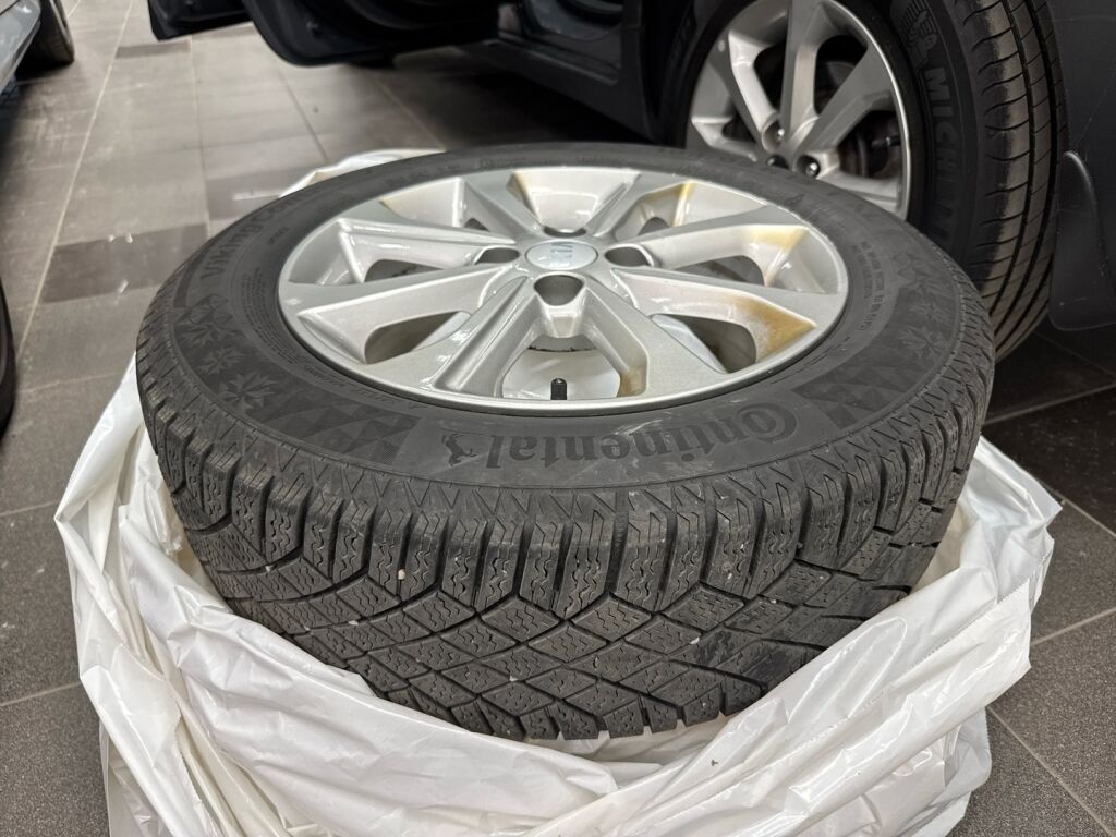 Kia Stonic 2022 Harmaa