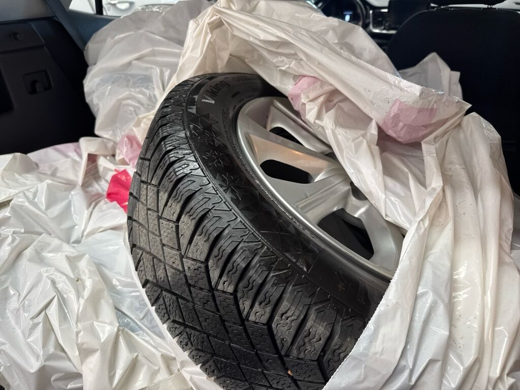 Kia Stonic 2022 Harmaa