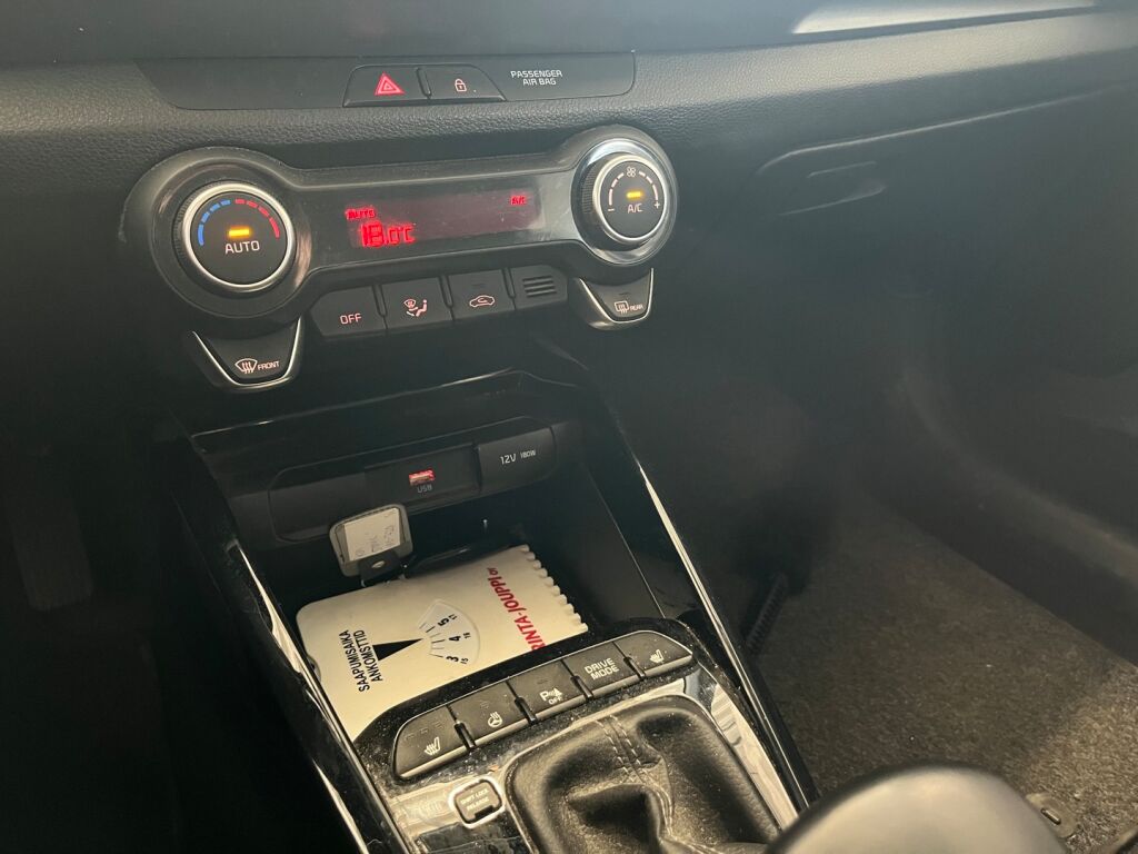 Kia Stonic 2022 Harmaa