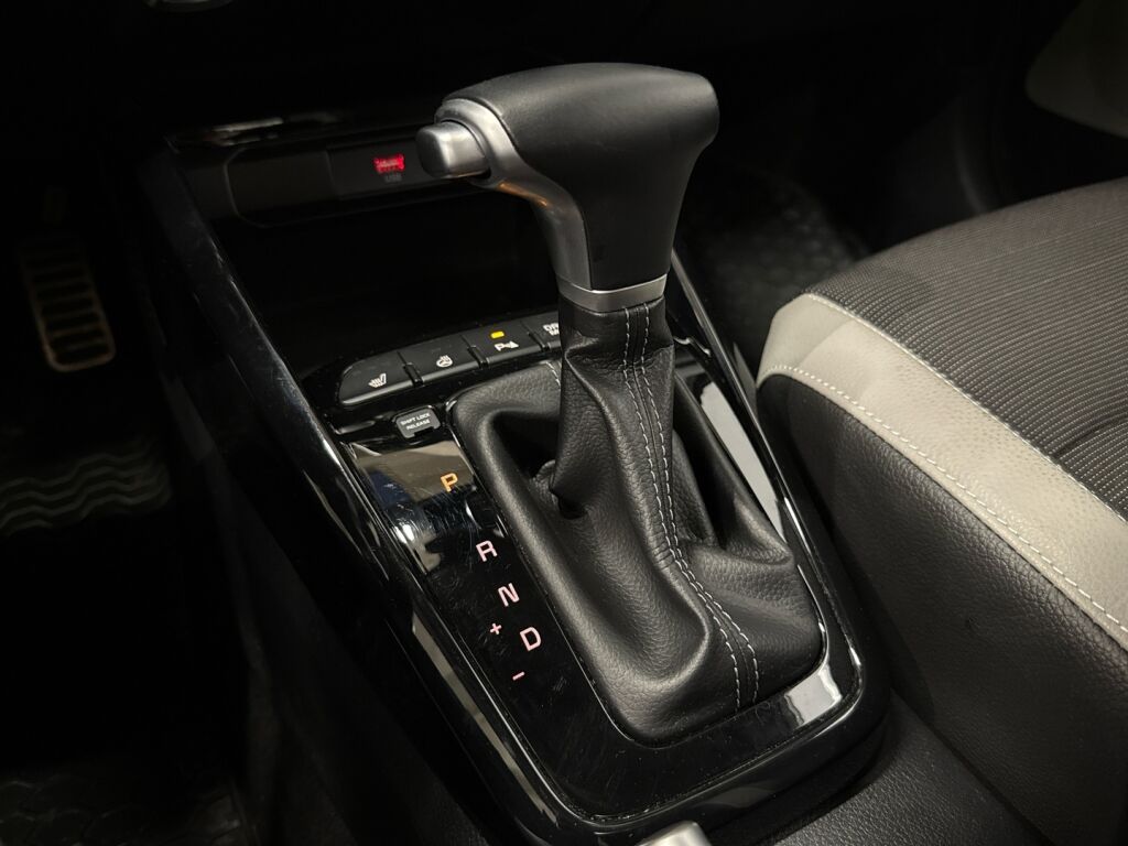 Kia Stonic 2022 Harmaa