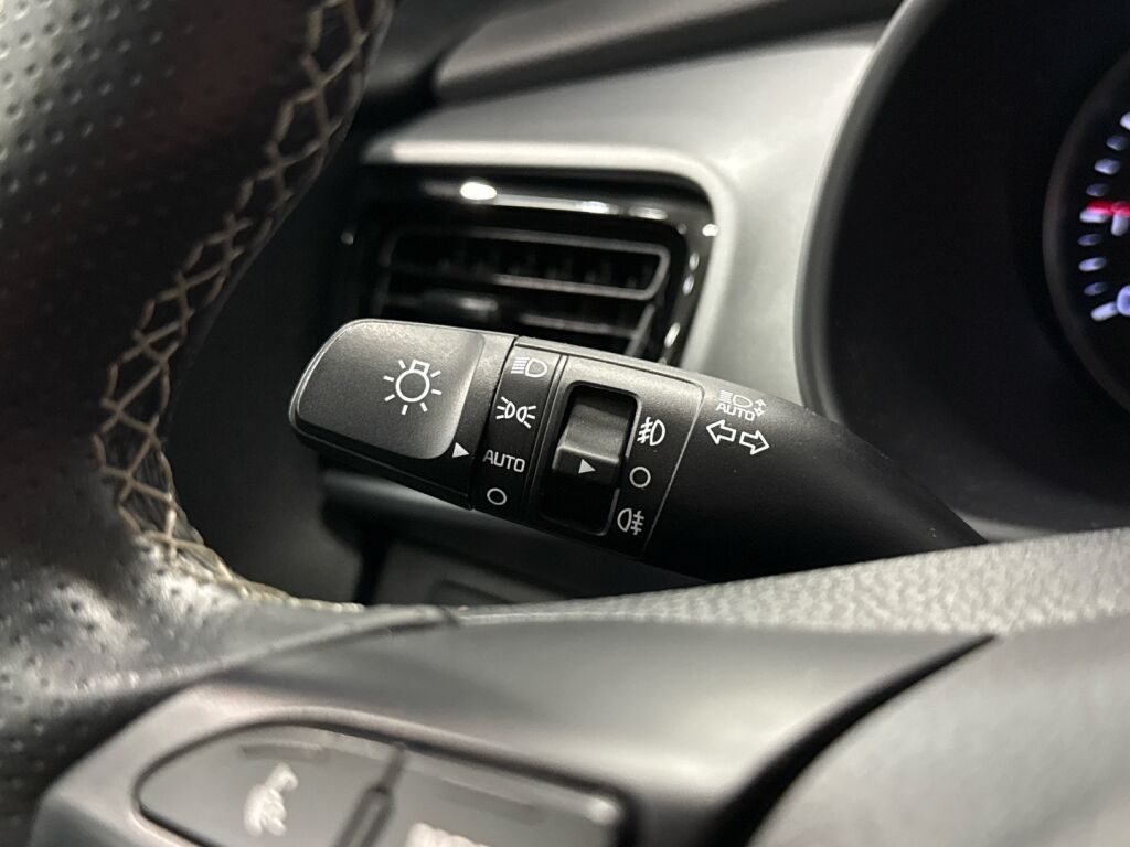 Kia Stonic 2022 Harmaa