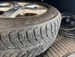 Volvo XC60 2023 Musta