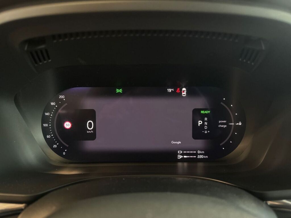 Volvo XC60 2023 Musta