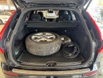 Volvo XC60 2023 Musta
