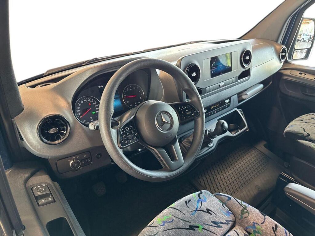 Mercedes-Benz Sprinter 2022 Sininen