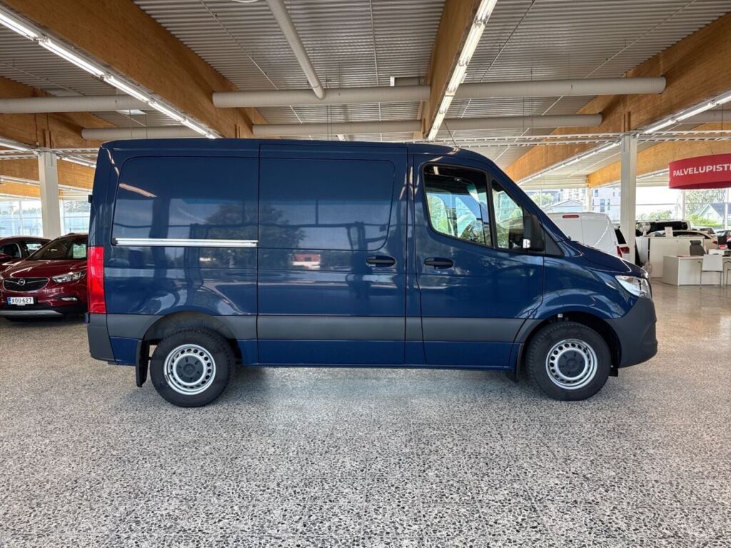 Mercedes-Benz Sprinter 2022 Sininen