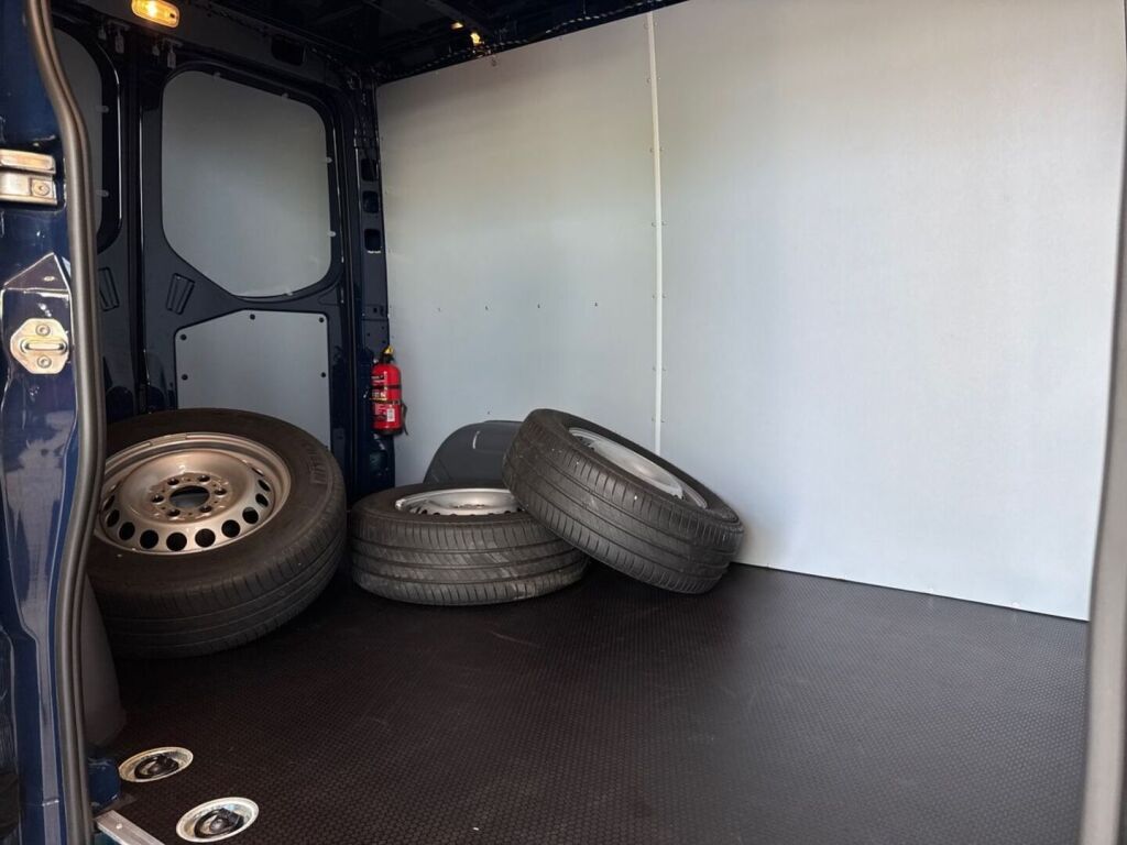 Mercedes-Benz Sprinter 2022 Sininen