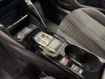 Peugeot e-2008 2022 Oranssi
