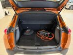 Peugeot e-2008 2022 Oranssi