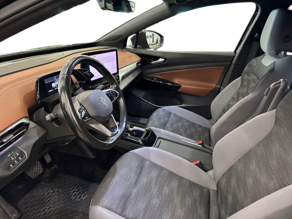Volkswagen ID.5 2022 Musta