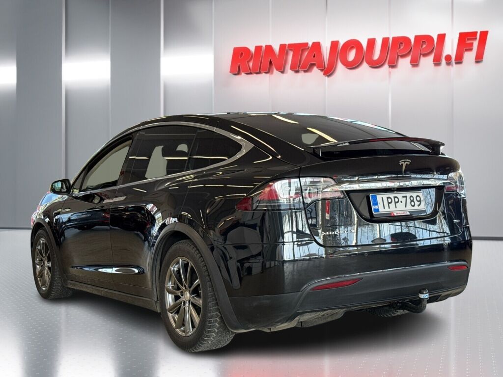 Tesla Model X 2018 Musta