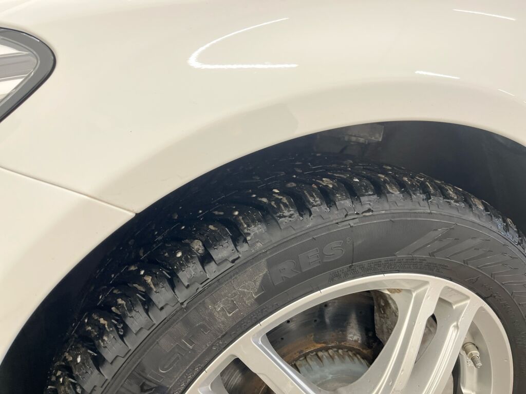 Mercedes-Benz C 2019 Valkoinen