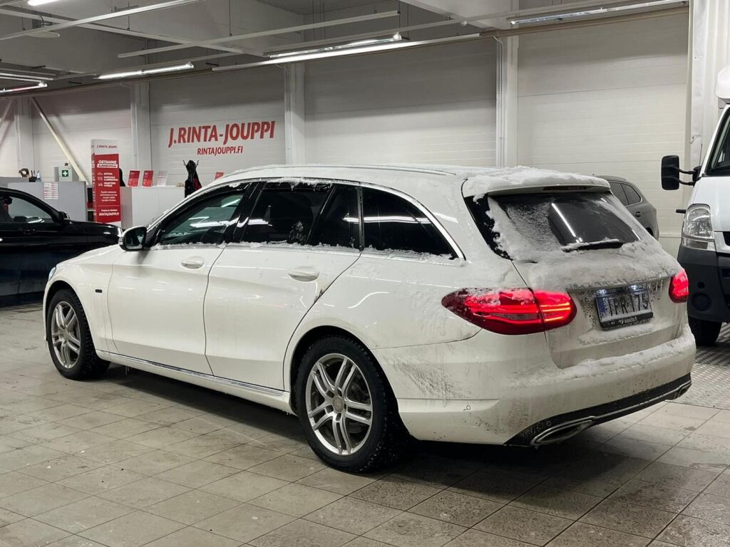 Mercedes-Benz C 2019 Valkoinen