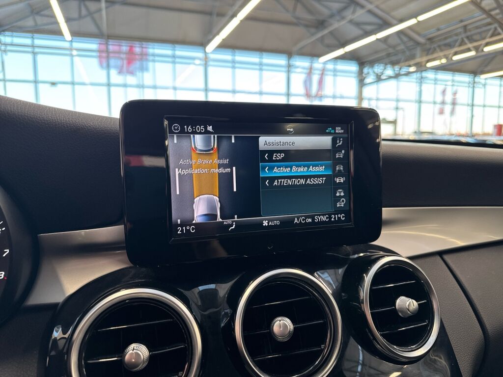 Mercedes-Benz C 2020 Valkoinen