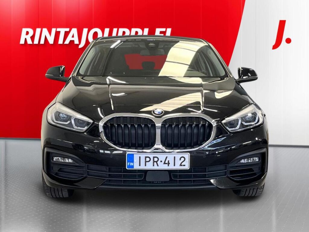 BMW 118 2020 Musta