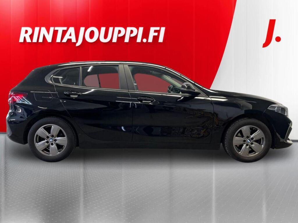 BMW 118 2020 Musta
