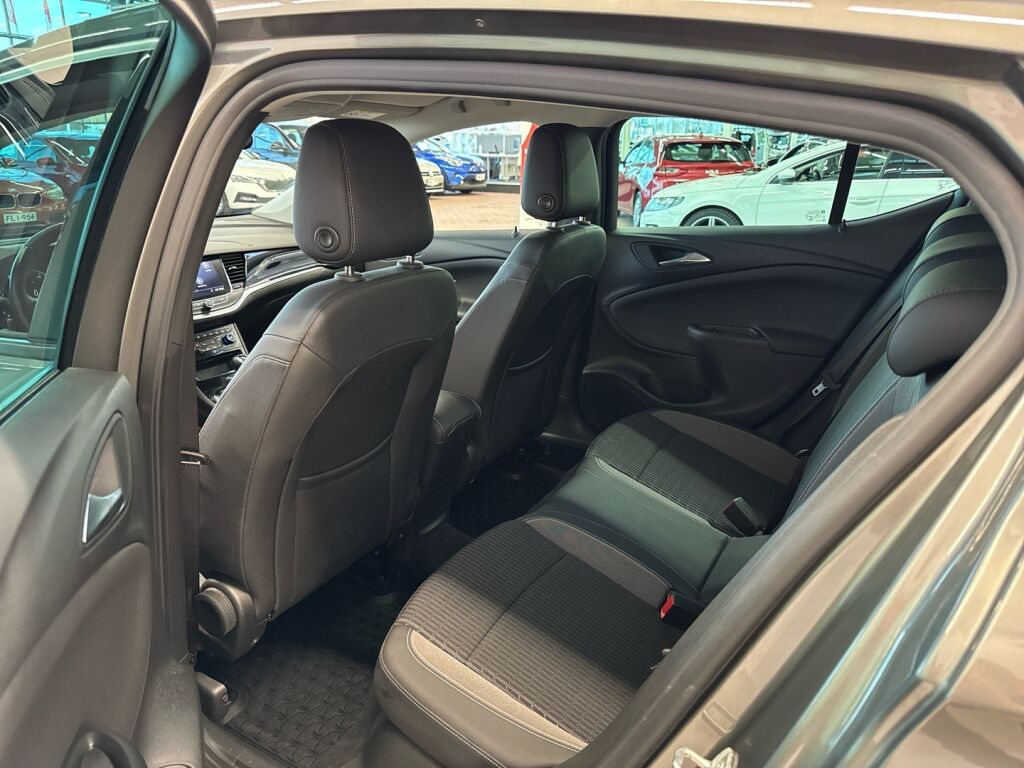 Opel Astra 2020 Harmaa