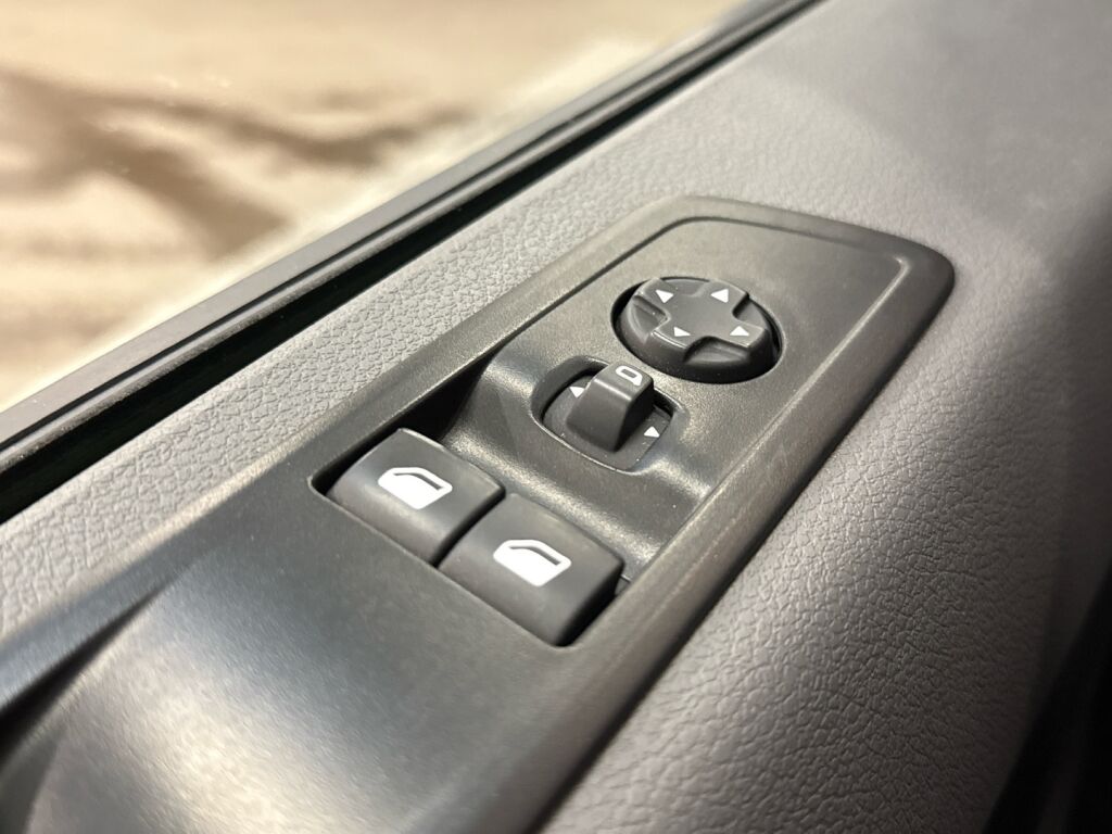 Peugeot Expert 2023 Valkoinen