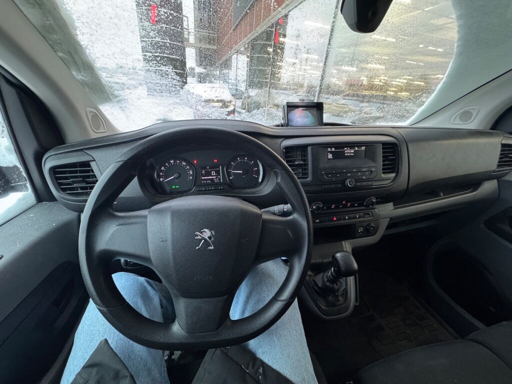 Peugeot Expert 2023 Valkoinen