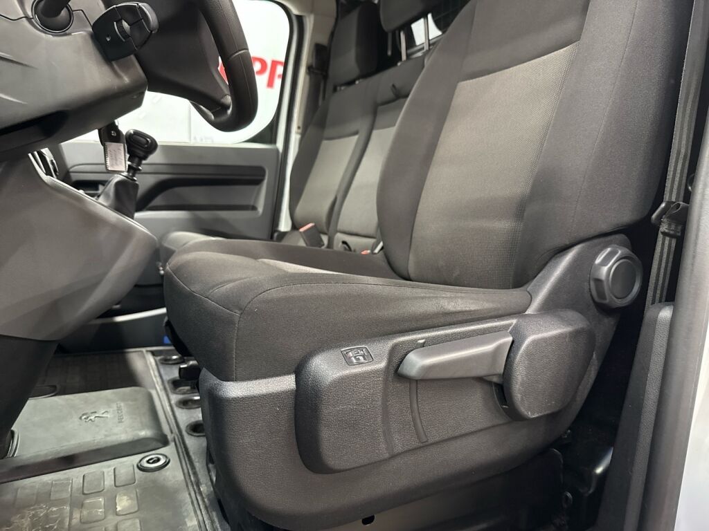 Peugeot Expert 2023 Valkoinen