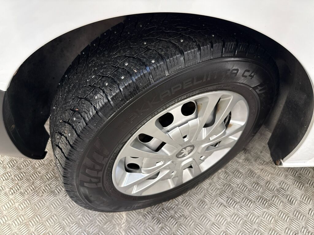 Peugeot Expert 2023 Valkoinen