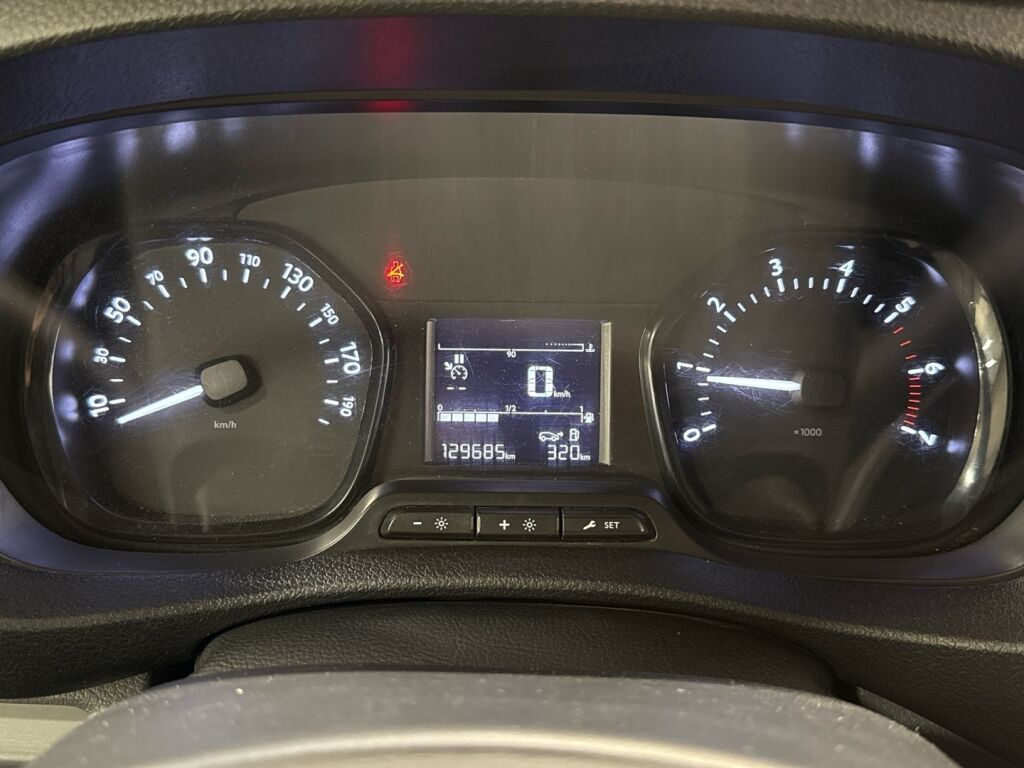 Peugeot Expert 2023 Valkoinen