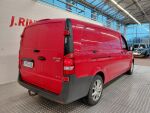 Mercedes-Benz Vito 2023 Punainen
