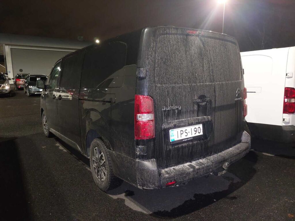 Citroen Jumpy 2022 Musta