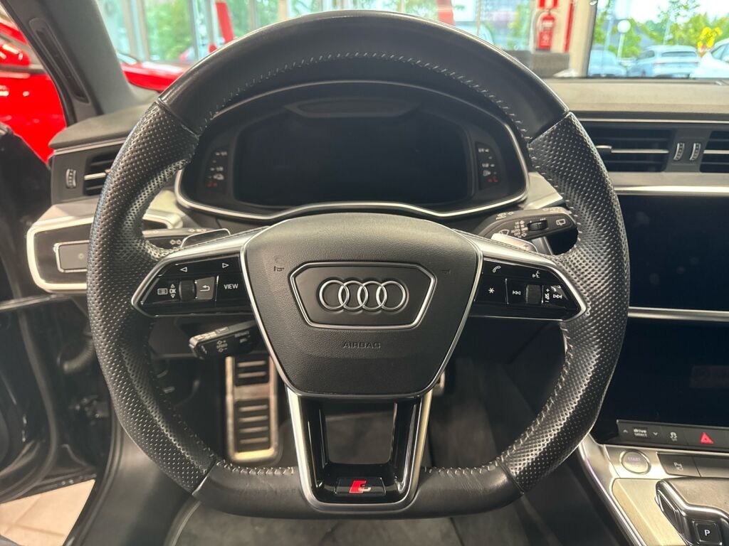 Audi A6 2020 Musta