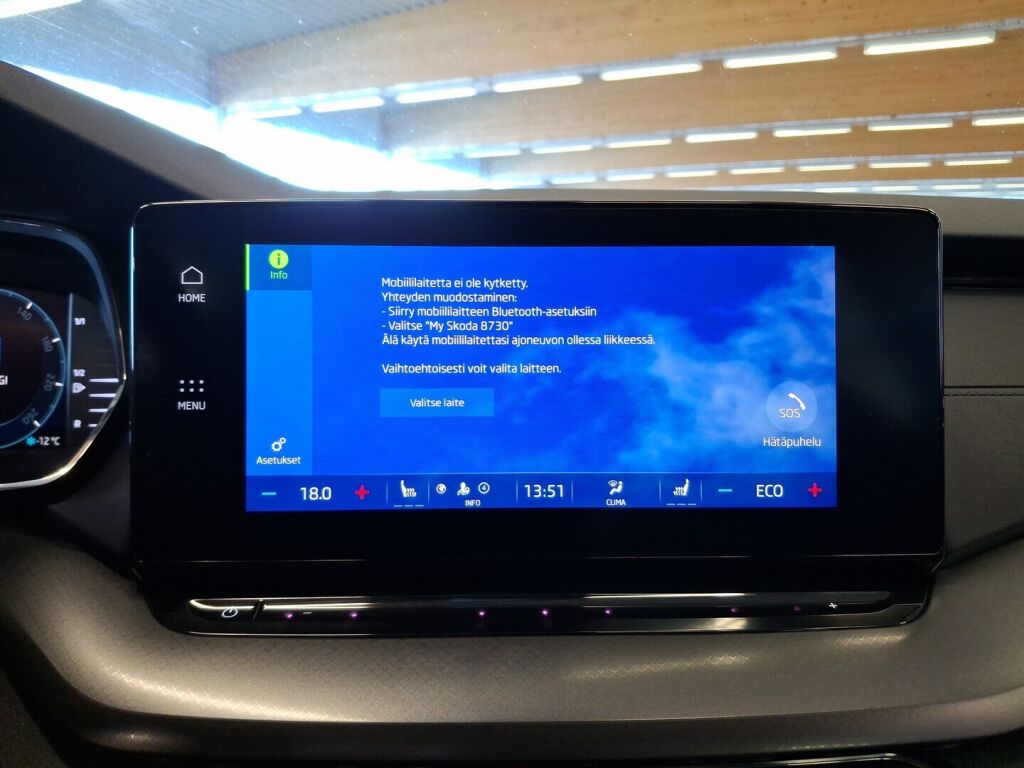 Skoda Octavia 2022 Valkoinen