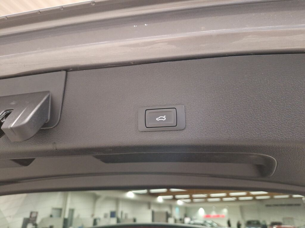 Audi e-tron 2020 Harmaa